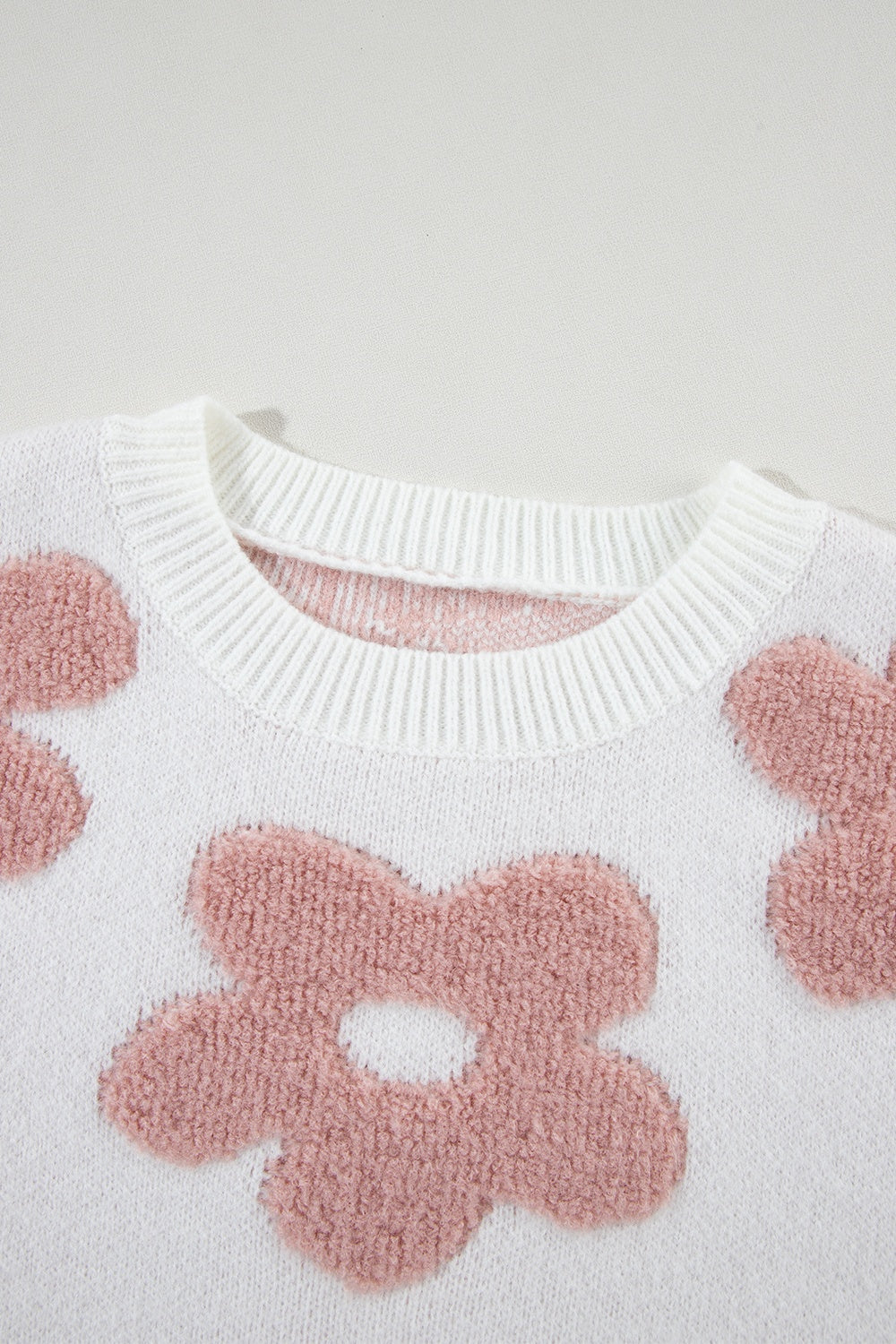 Flower Round Neck Long Sleeve Knit Top